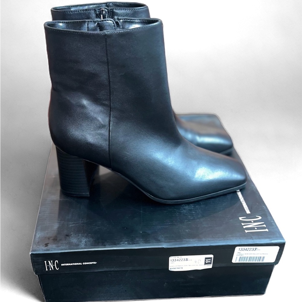 INC Women’s Dasha Black Booties Size 9.M